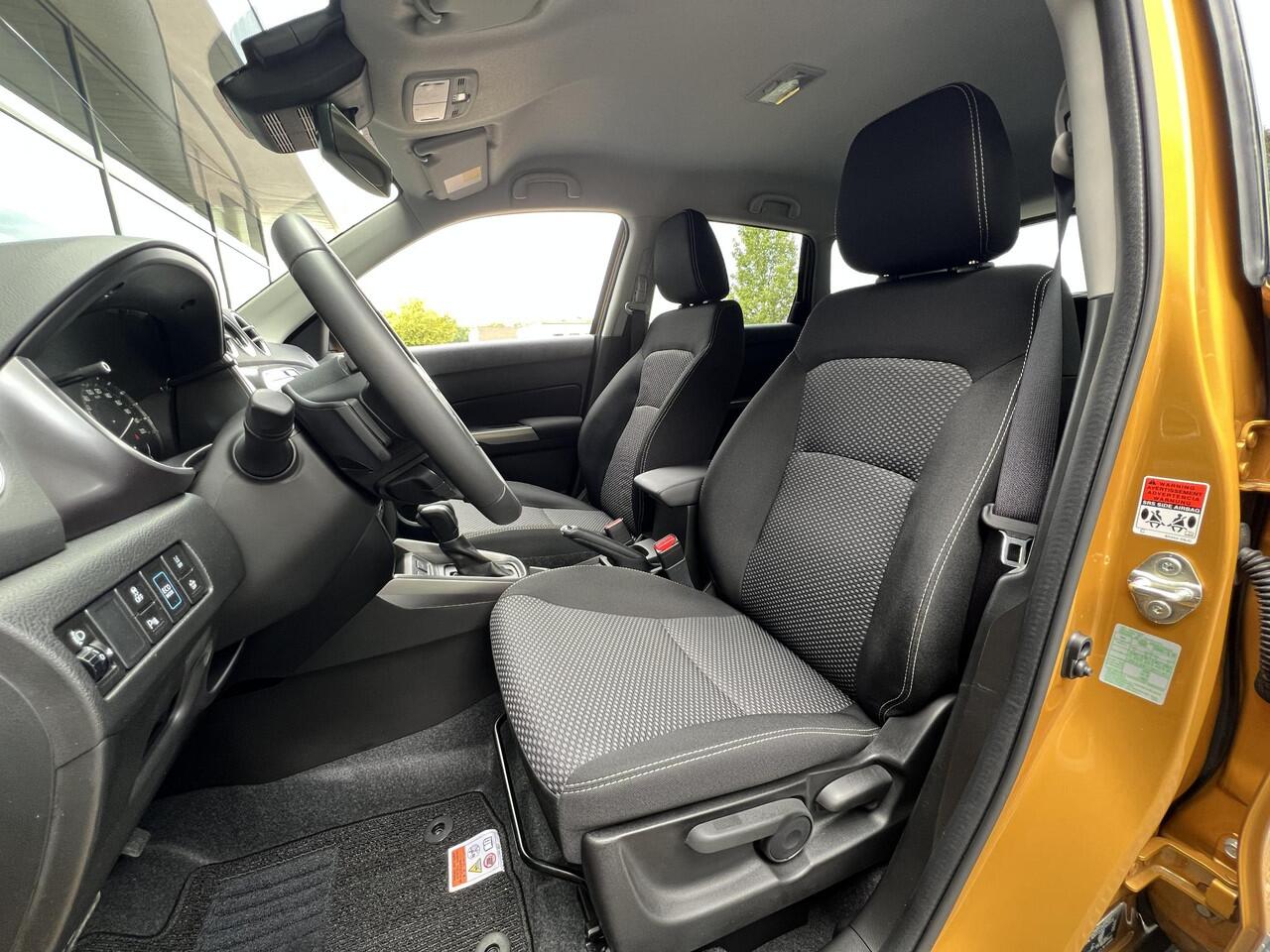 Suzuki VITARA 1.5 Hybrid Select 115PK | Adaptieve Cruise Control | Navigatie | NIEUW MODEL!