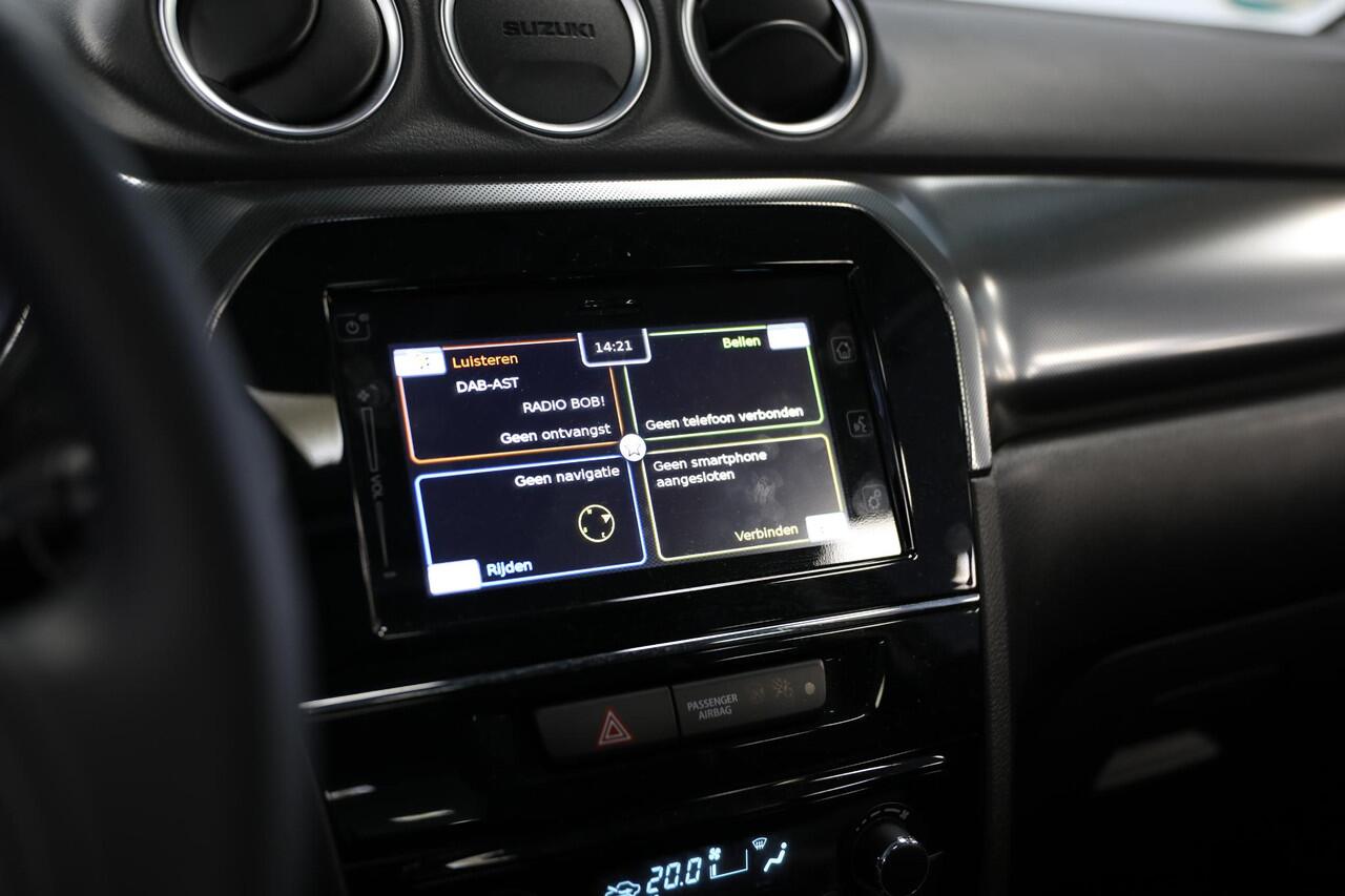 Suzuki VITARA 1.5 Hybrid Style | Schuif- kanteldak | Cruise Adaptief | Camera