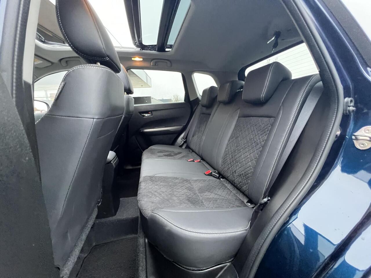 Suzuki VITARA 1.5 Hybrid Style | Schuifkanteldak | Navigatie | Trekhaak |