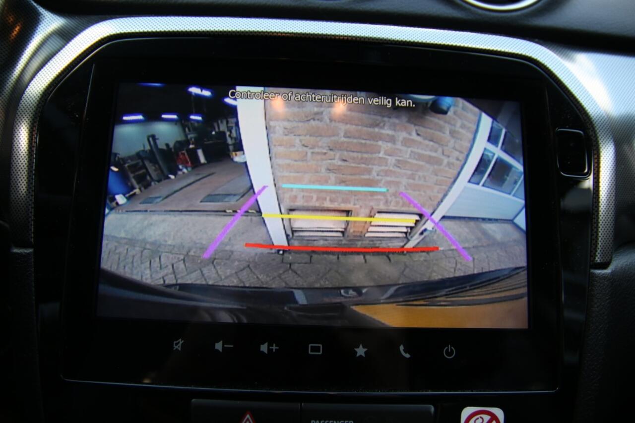 Suzuki VITARA 1.5 Hybrid Style