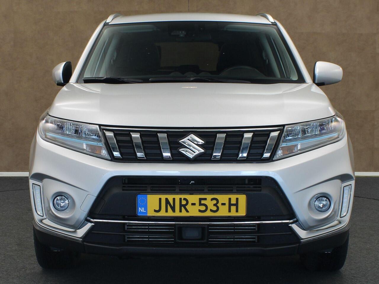 Suzuki VITARA 1.4 Boosterjet Select Smart Hybrid - APPLE CARPLAY/ANDROID AUTO - VOORSTOELEN VERWARMD - CRUISE CONTROL ADAPTIEF - BLUETOOTH TELEFOONVOORBEREIDING - DODEHOEKDETECTIE - LICHTMETALEN VELGEN 17" INCH - ACHTERUITRIJCAMERA