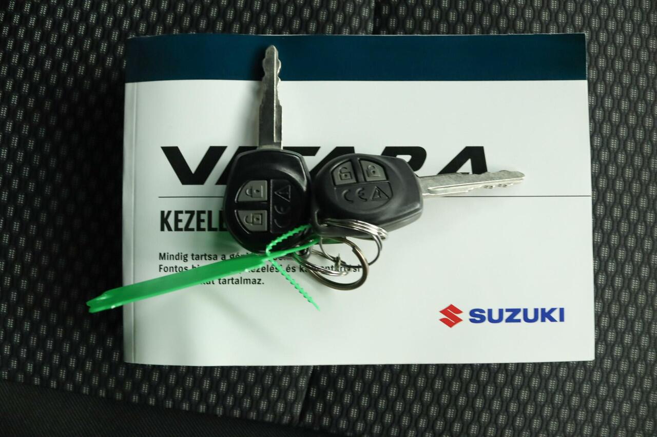 Suzuki VITARA 1.4 Boosterjet Select Smart Hybrid | Lichtmetalen velgen | Adaptieve Cruise Control | Climate Control | Stoelverwarming |