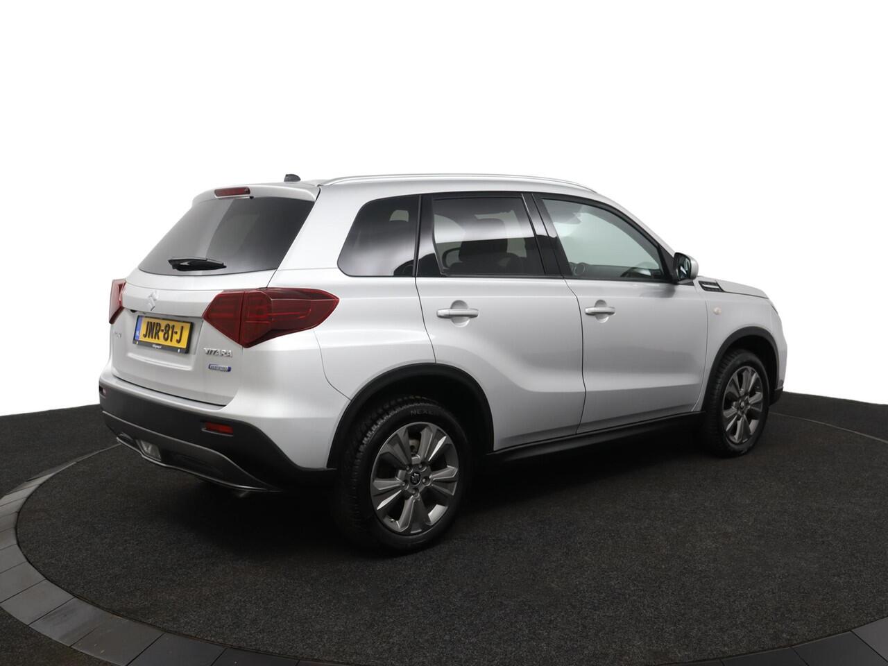 Suzuki VITARA 1.4 Boosterjet Select Smart Hybrid | Lichtmetalen velgen | Adaptieve Cruise Control | Climate Control | Stoelverwarming |