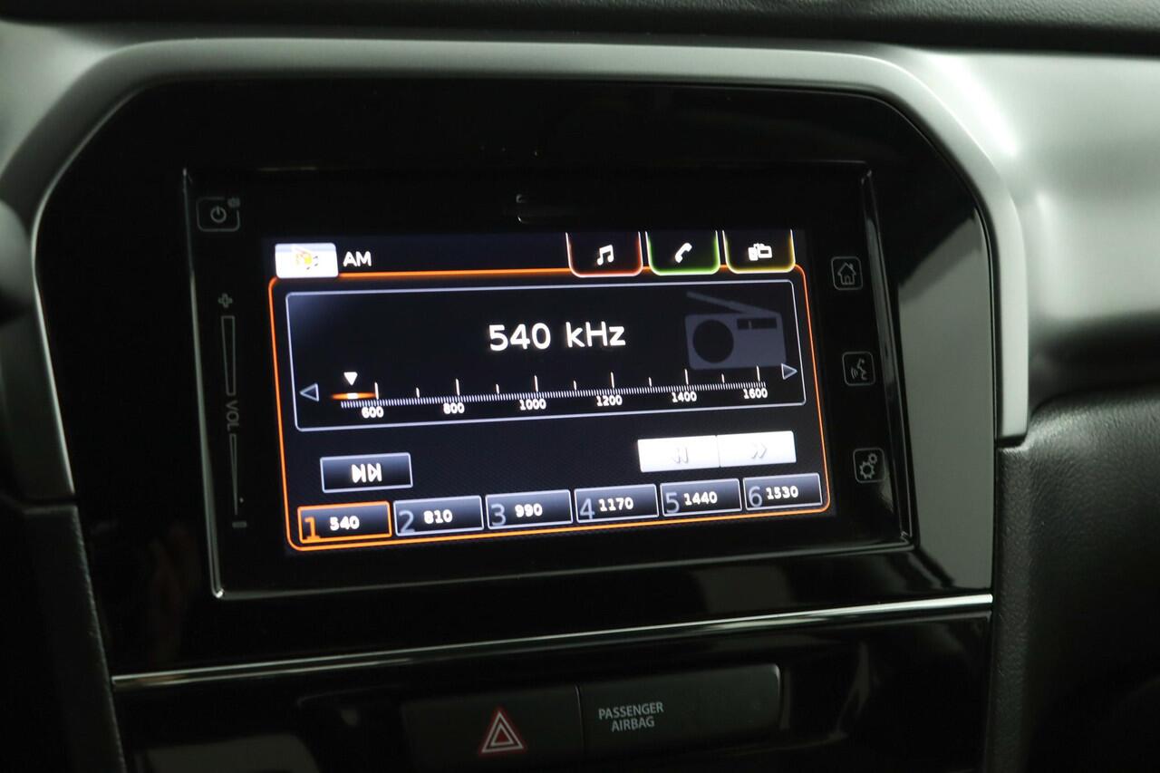 Suzuki VITARA 1.4 Boosterjet Select Smart Hybrid | Lichtmetalen velgen | Adaptieve Cruise Control | Climate Control | Stoelverwarming |