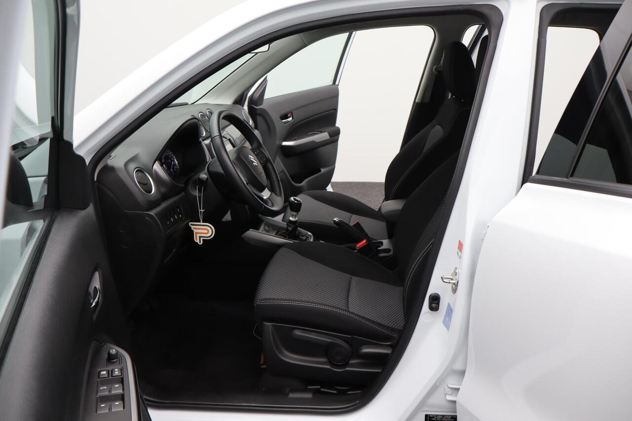Suzuki VITARA 1.4 Boosterjet Select Smart Hybrid Stoelverwarming | Adaptieve cruise control | Navigatie