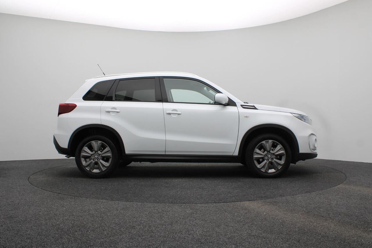 Suzuki VITARA 1.4 Boosterjet Select Smart Hybrid Stoelverwarming | Adaptieve cruise control | Navigatie