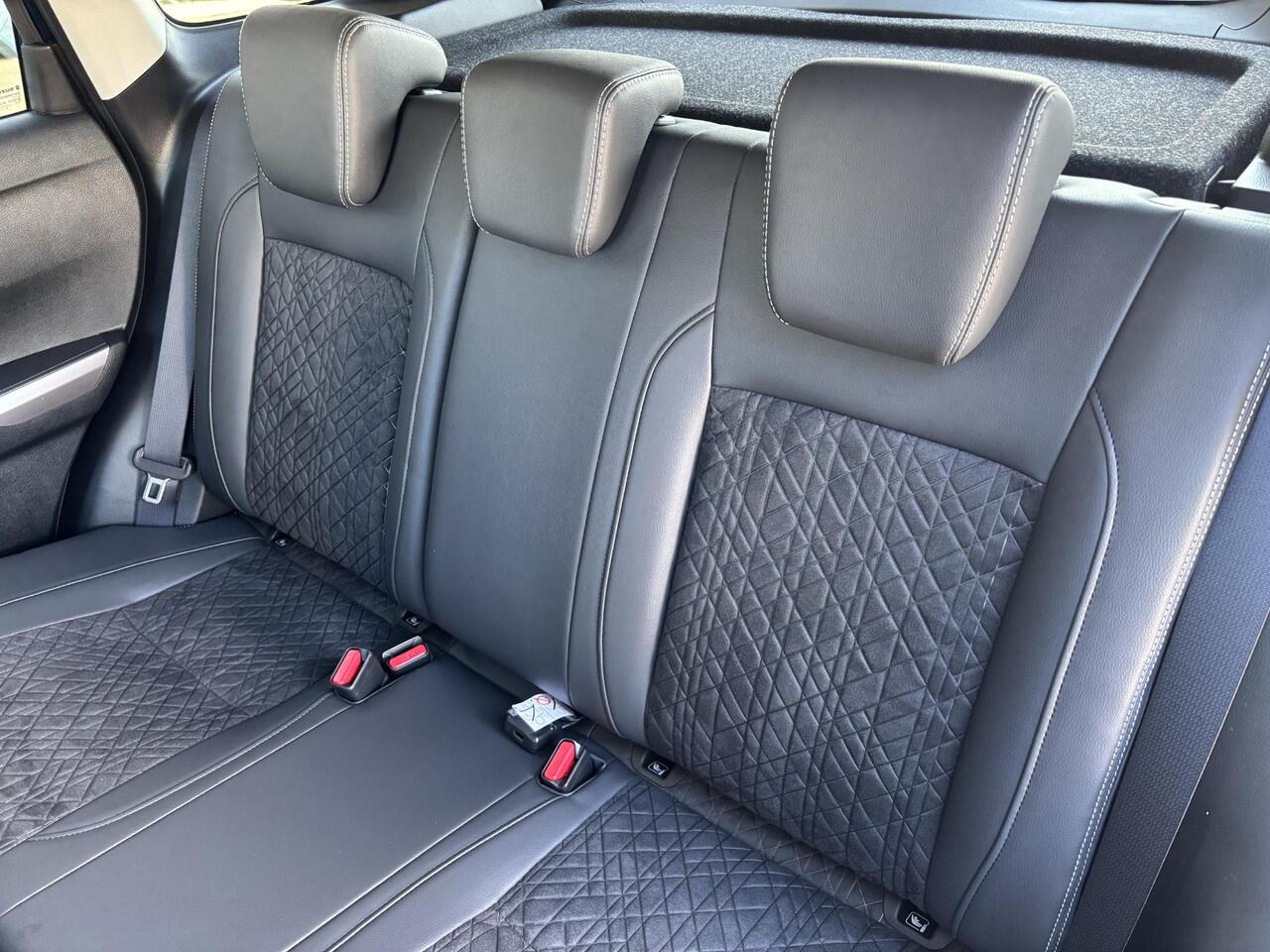 Suzuki VITARA 1.4 Boosterjet Style Smart Hybrid Nieuw/Clima/Navi