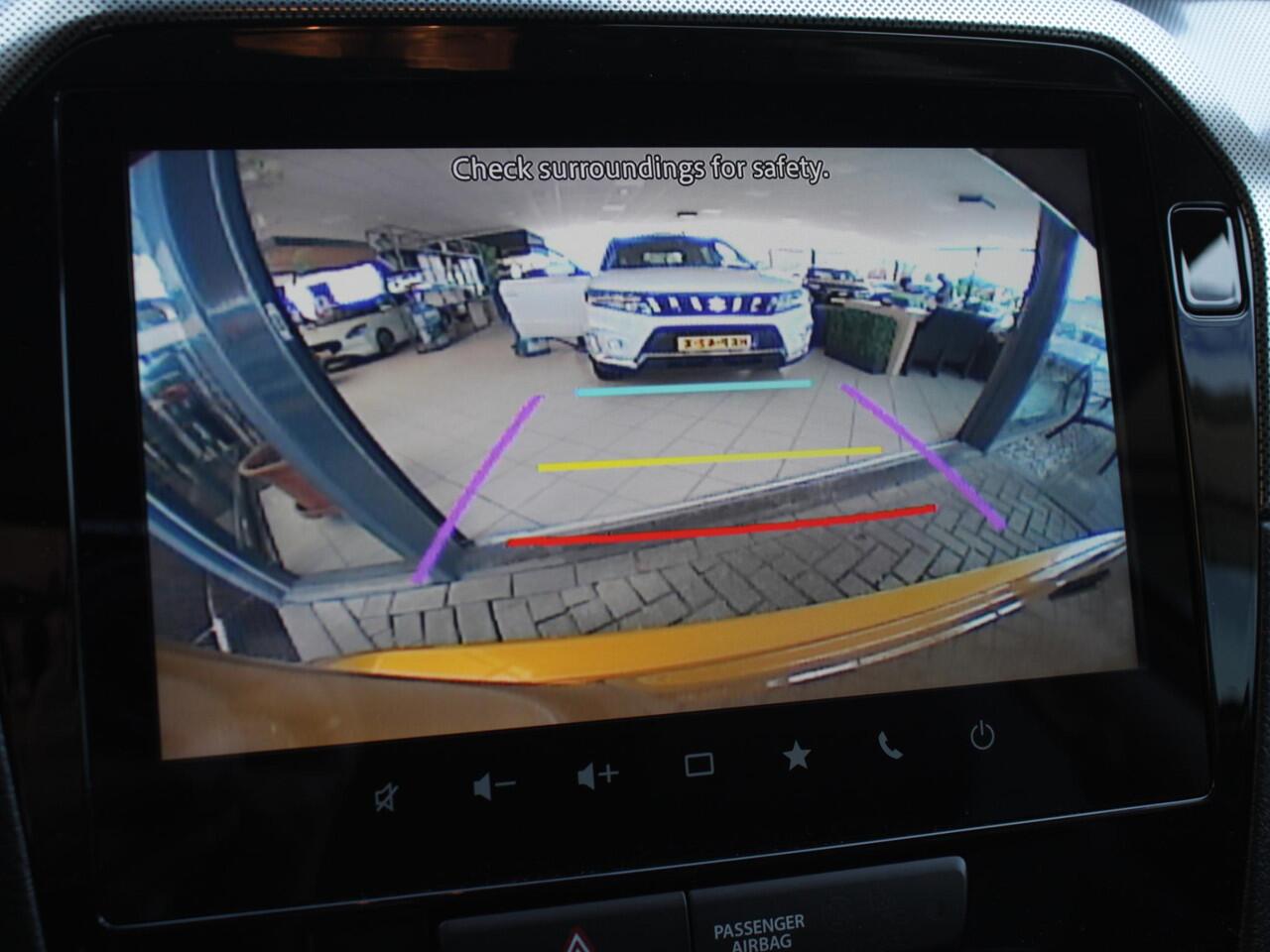 Suzuki VITARA 1.4 Boosterjet Style Smart Hybrid | Nu 1000 EUR voordeel!| Navi | Adap. Cruise | Lm-Velgen