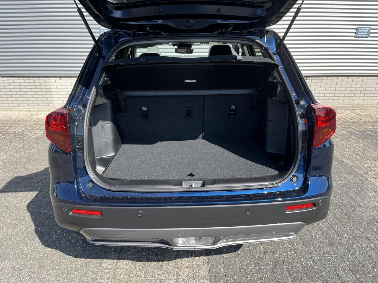 Suzuki VITARA 1.4 Boosterjet Select Smart Hybrid | Direct Uit Voorraad Leverbaar | Apple & Android Auto