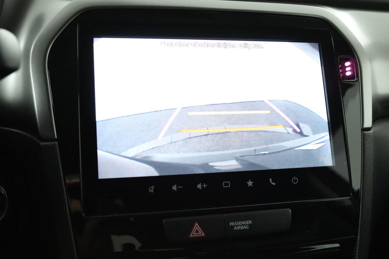 Suzuki VITARA 1.4 Boosterjet Select Smart Hybrid | Climate control | Cruise control adaptive | Navigatie | Apple carplay, Android auto | Camera | Stoelverwarming |