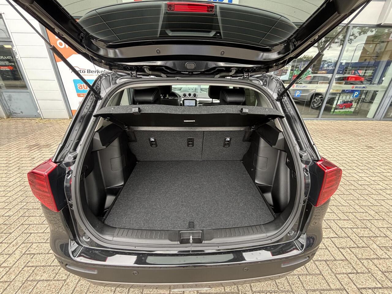 Suzuki VITARA 1.5 Hybrid Style