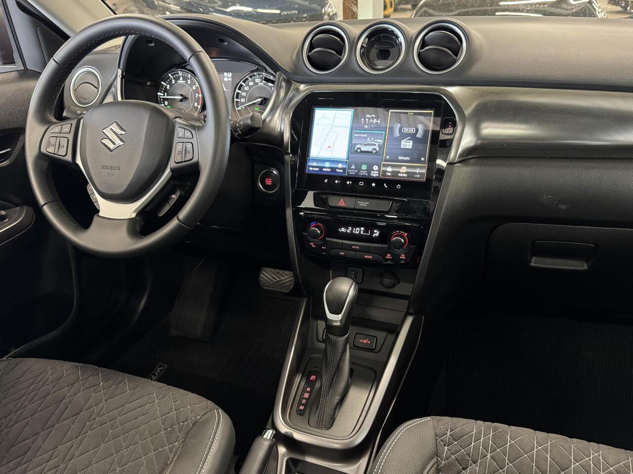 Suzuki VITARA 1.5 Hybrid Style | Automaat | Camera | Clima | Stoelverwarming voor | Pano | LM velgen | ( Vestiging - Nieuwegein )