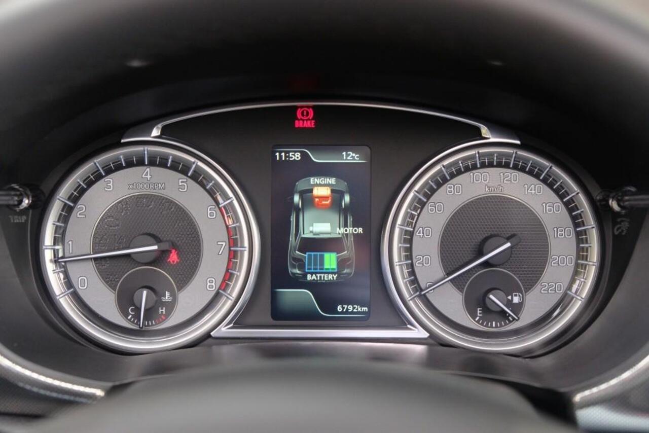 Suzuki VITARA 1.4 Boosterjet 130pk Style Smart Hybrid | Navi | App Connect | Climate | Adaptive Cruise | Panoramadak | Camera | Keyless | Blind Spot