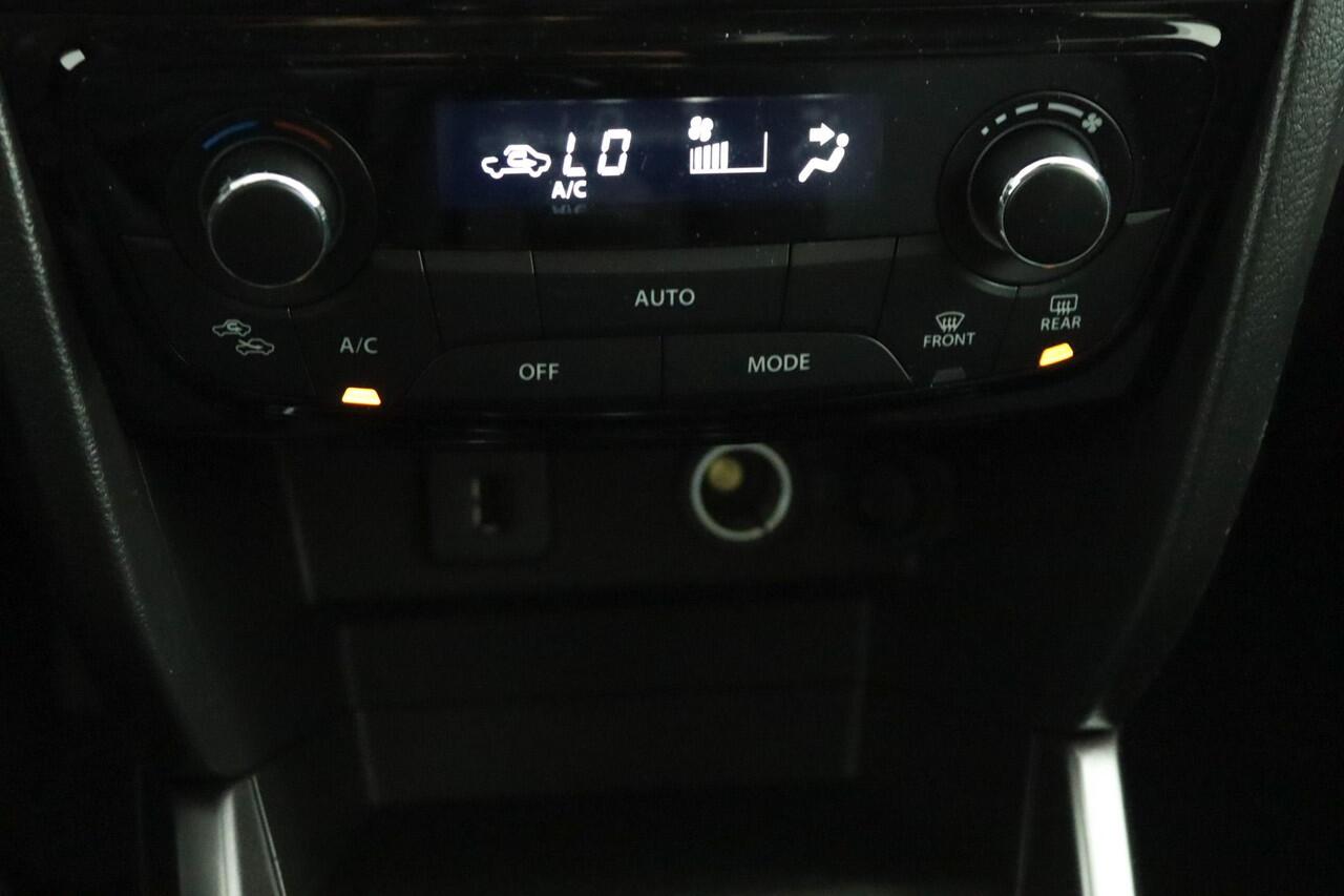 Suzuki VITARA 1.4 Boosterjet Smart Hybrid Select | limate control | Cruise control adaptive | Navigatie | Camera | apple carplay, Android auto | Stoleverwarming |