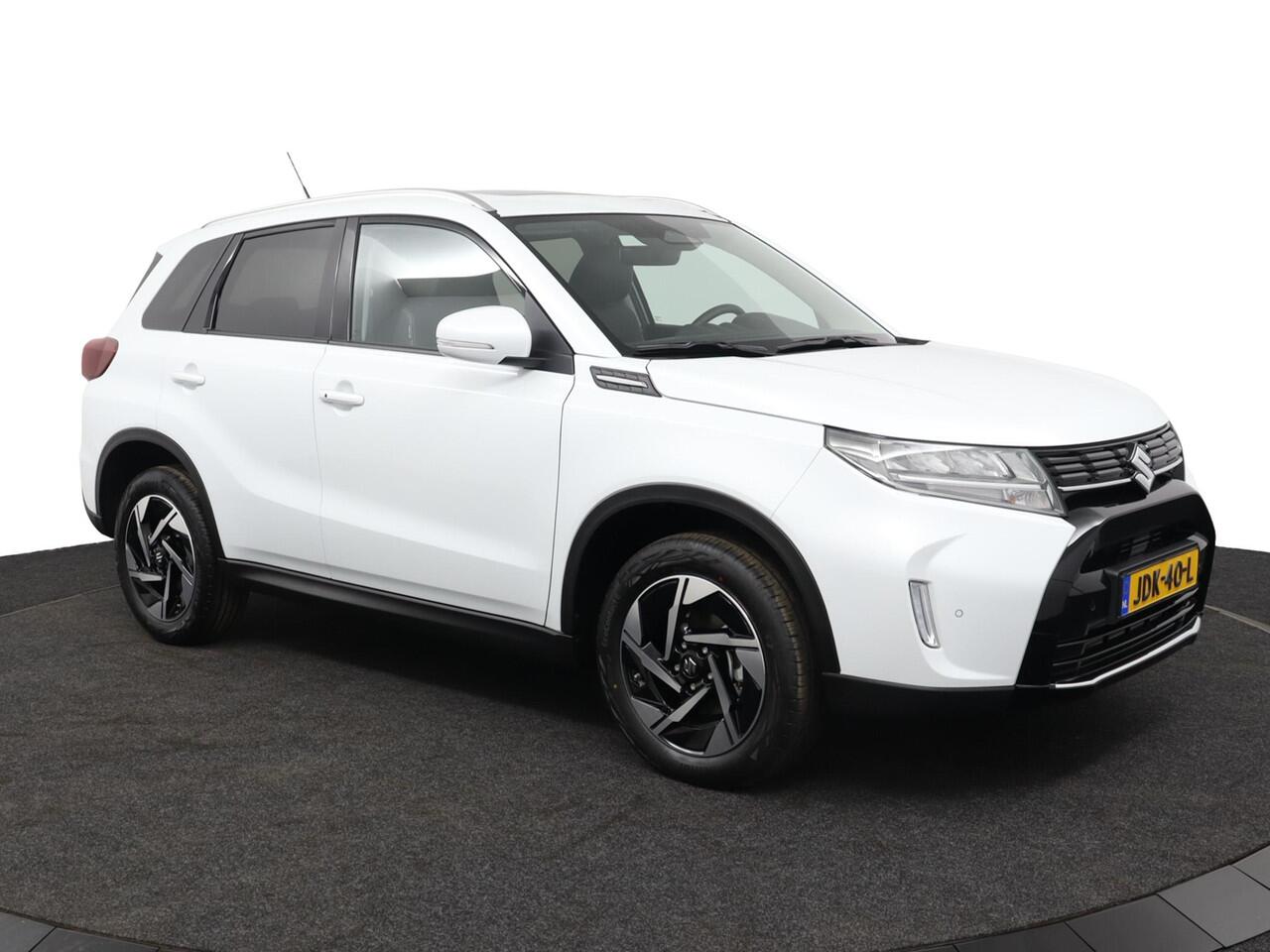 Suzuki VITARA 1.4 Boosterjet Style Smart Hybrid | Climate control | Cruise control adaptive | Navigatie | Apple carplay, Android auto | Panoramadak | Stoelverwarming | Camera |