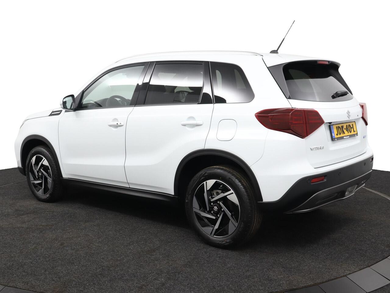Suzuki VITARA 1.4 Boosterjet Style Smart Hybrid | Climate control | Cruise control adaptive | Navigatie | Apple carplay, Android auto | Panoramadak | Stoelverwarming | Camera |