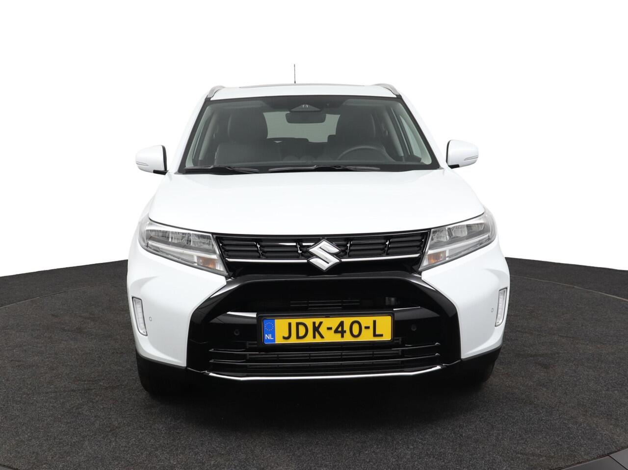 Suzuki VITARA 1.4 Boosterjet Style Smart Hybrid | Climate control | Cruise control adaptive | Navigatie | Apple carplay, Android auto | Panoramadak | Stoelverwarming | Camera |