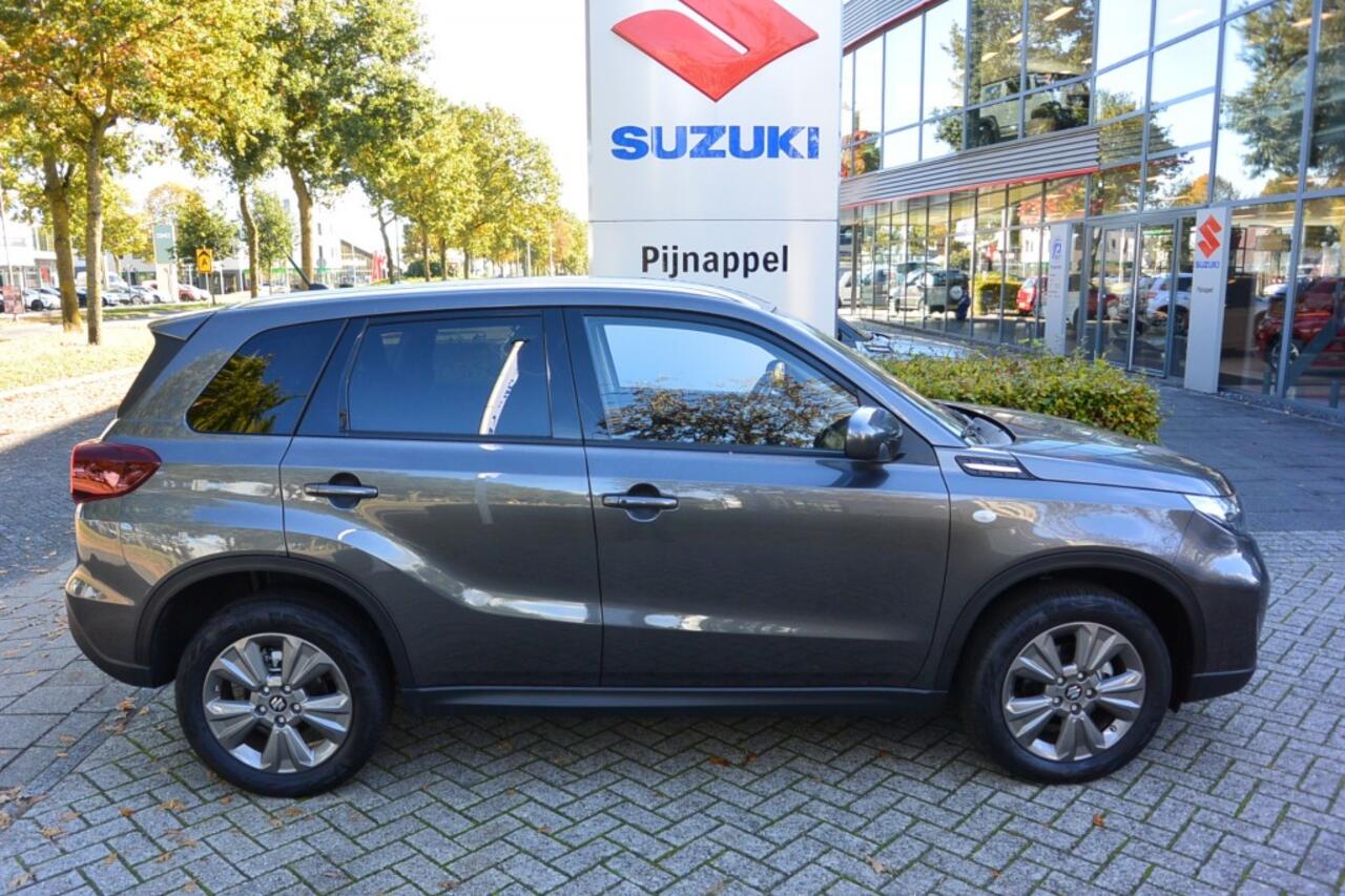 Suzuki VITARA 1.4 Select Smart Hybrid - 1500 kg Trekkracht