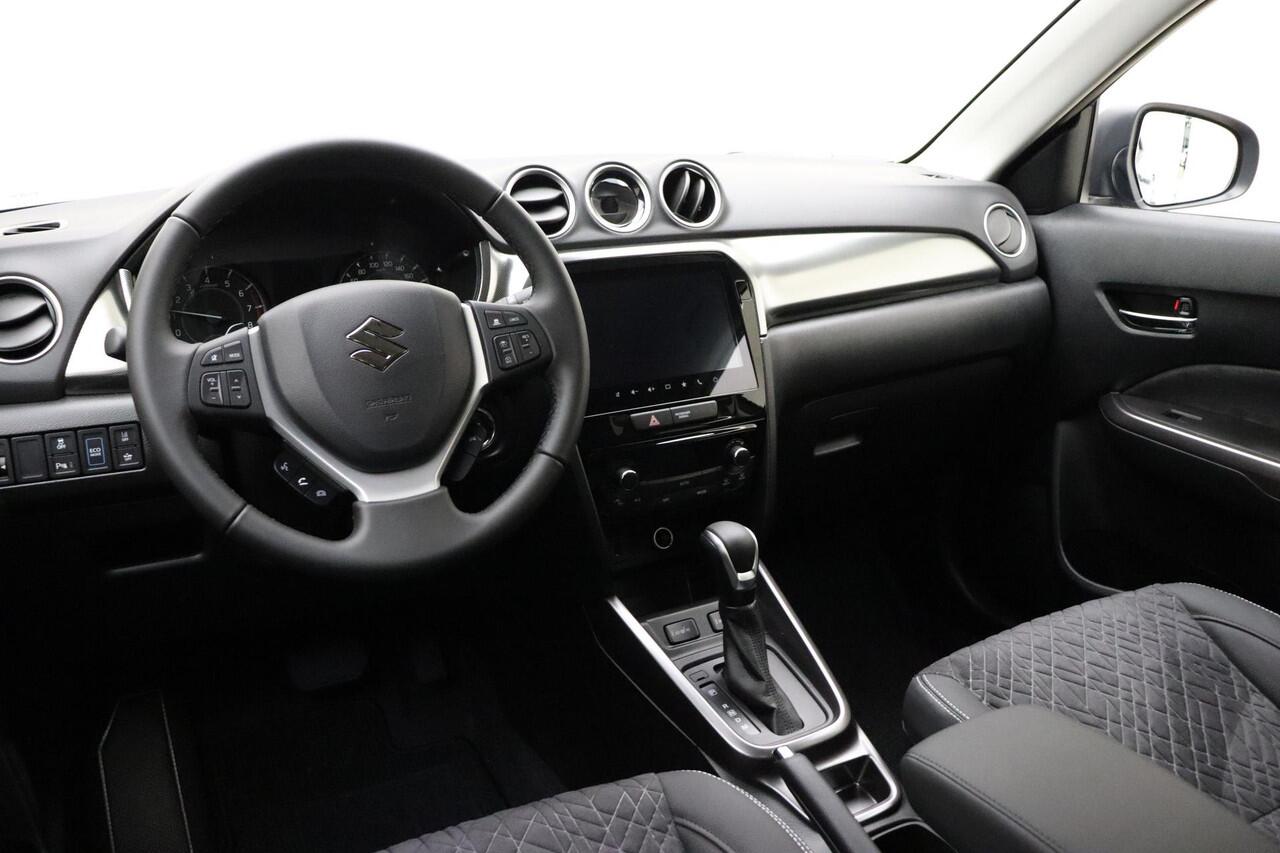 Suzuki VITARA 1.5 Hybrid Style | Automaat | Cruise control | Climate control | Achteruitrijcamera | Parkeersensoren