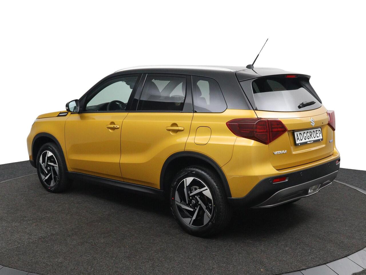 Suzuki VITARA 1.4 Boosterjet Smart Hybrid Style Automaat | Bi Tone | Alcantara Bekleding | Parkeersensoren Rondom | Draadloos Apple Carplay & Android Auto |