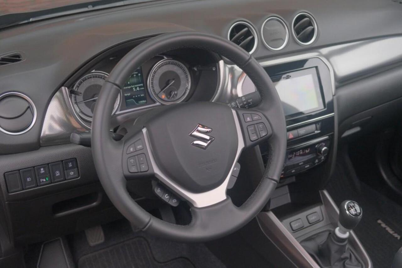 Suzuki VITARA 1.4 Boosterjet 130pk Style Smart Hybrid | Navi | App Connect | Climate | Adaptive Cruise | Panoramadak | Camera | Keyless | Blind Spot