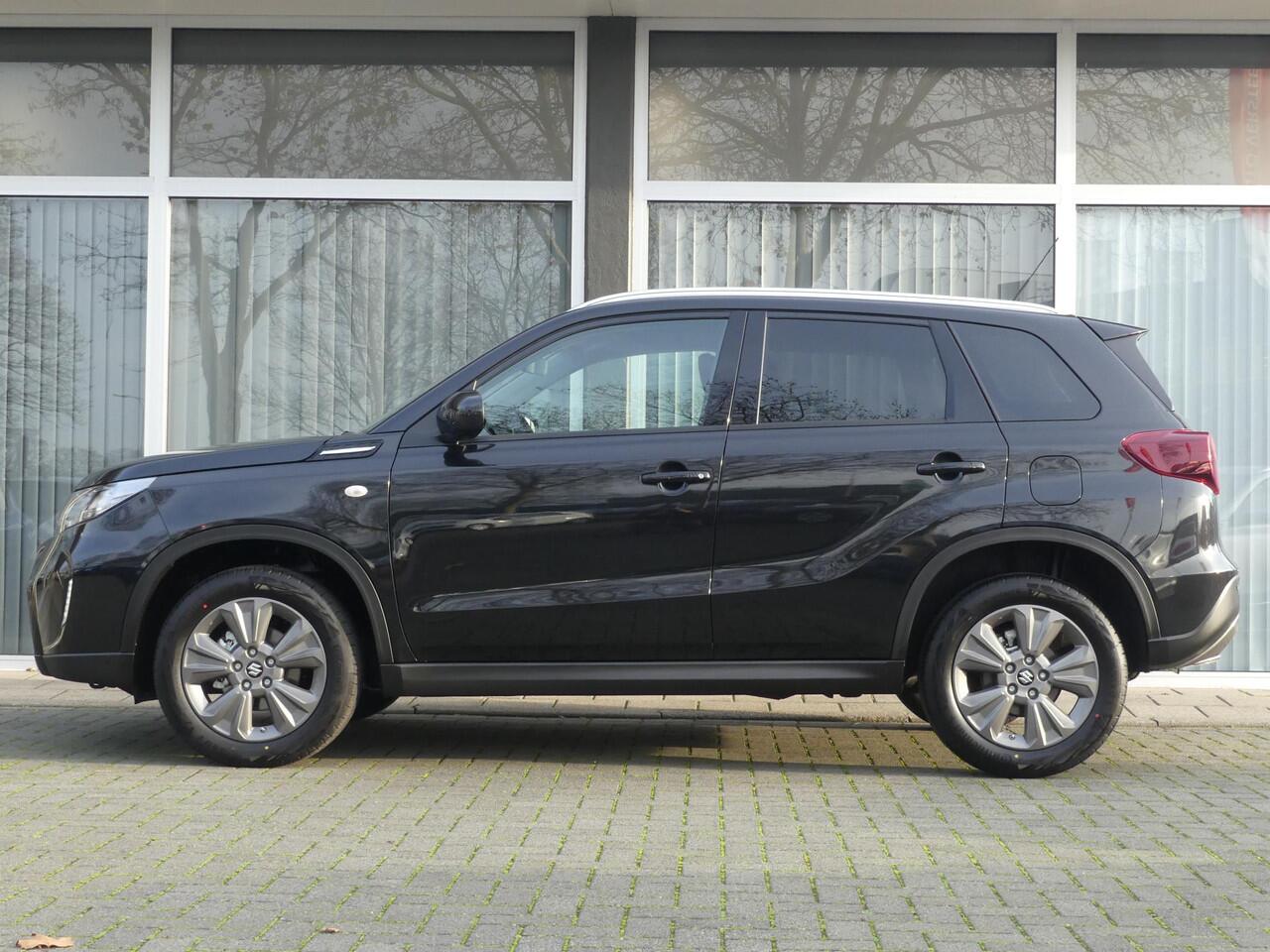 Suzuki VITARA 1.4 Boosterjet Smart Hybrid Select Nieuw uit voorraad leverbaar! 10 jAAR GARANTIE! Apple Carpl/Andr Auto, Cruise & Climate Control, Camera