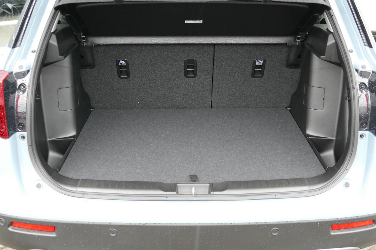 Suzuki VITARA 1.4 Boosterjet Smart Hybrid Style | Camera | Stoelverwarming | Apple carplay | Automaat | Rijklaarprijs |