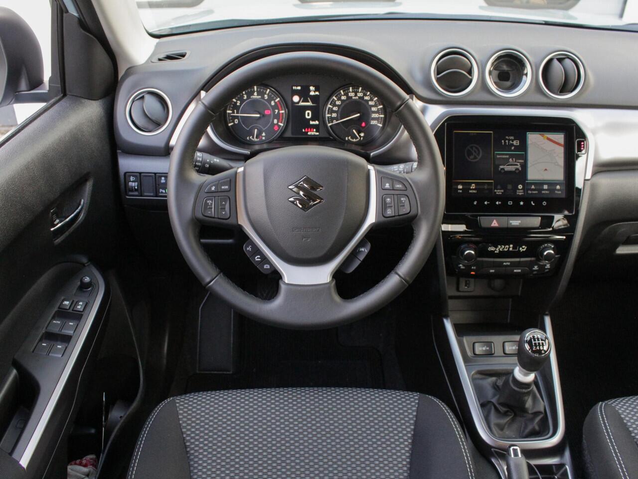 Suzuki VITARA 1.4 Boosterjet Select Smart Hybrid | ¤ 4400,- DEMO VOORDEEL | Navi | Adap. Cruise | Camera | Park sens