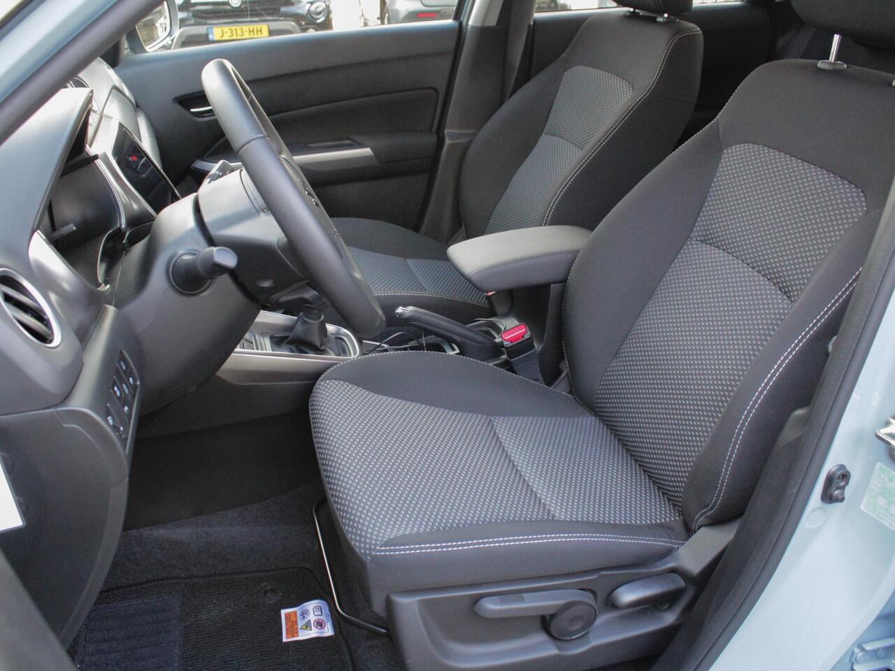 Suzuki VITARA 1.4 Boosterjet Select Smart Hybrid | ¤ 4400,- DEMO VOORDEEL | Navi | Adap. Cruise | Camera | Park sens