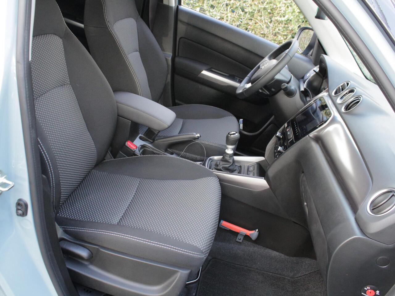 Suzuki VITARA 1.4 Boosterjet Select Smart Hybrid | ¤ 4400,- DEMO VOORDEEL | Navi | Adap. Cruise | Camera | Park sens