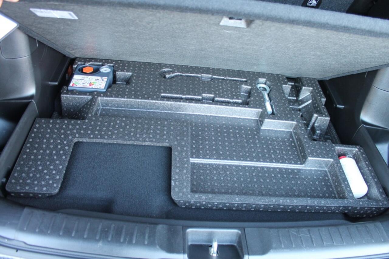 Suzuki VITARA 1.5 HYBRID SELECT Automaat / led verlichting / Panorama dak