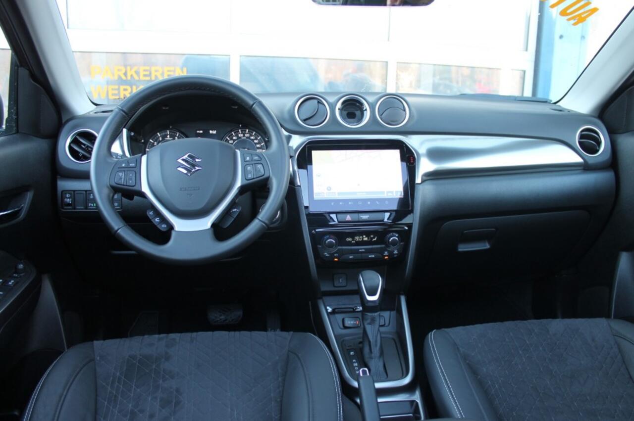 Suzuki VITARA 1.5 HYBRID SELECT Automaat / led verlichting / Panorama dak