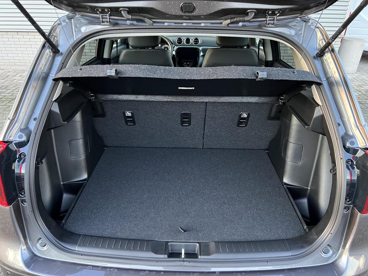 Suzuki VITARA 1.4 Boosterjet Style Smart Hybrid | Direct uit voorraad leverbaar | Climate Control | 17"LM | Lederen Interieur