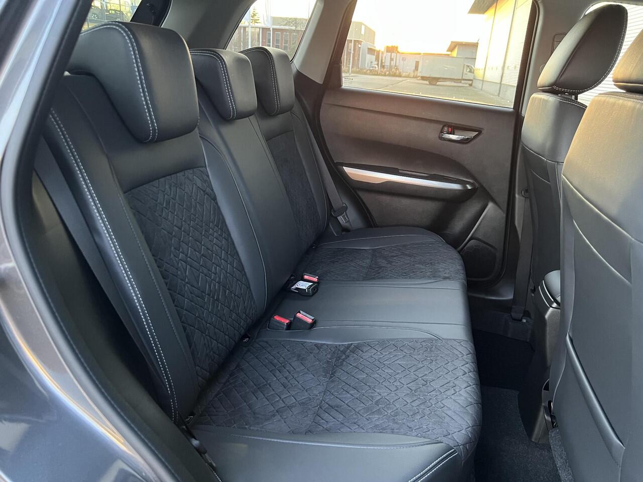 Suzuki VITARA 1.4 Boosterjet Style Smart Hybrid | Direct uit voorraad leverbaar | Climate Control | 17"LM | Lederen Interieur