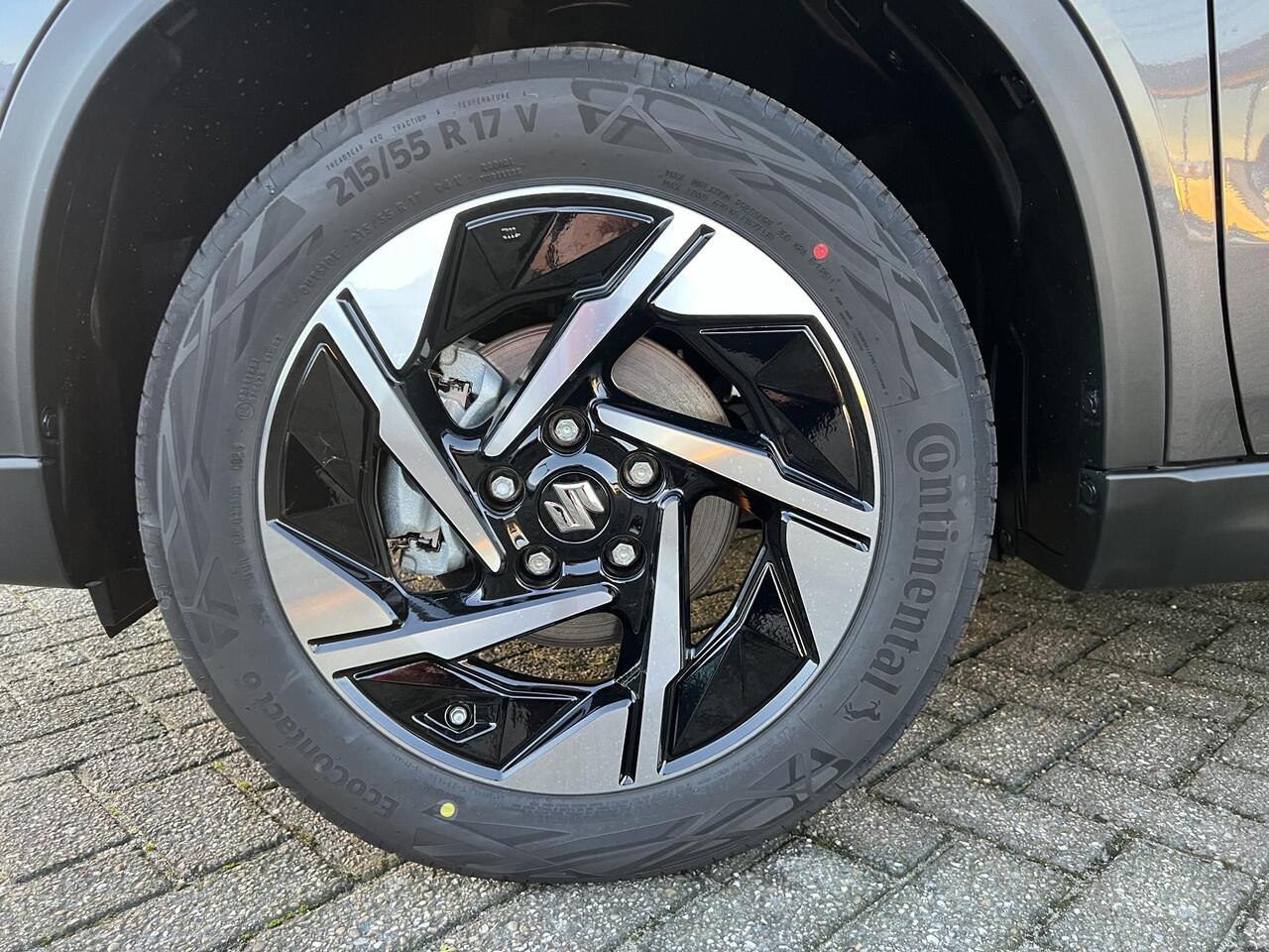 Suzuki VITARA 1.4 Boosterjet Style Smart Hybrid | Direct uit voorraad leverbaar | Climate Control | 17"LM | Lederen Interieur
