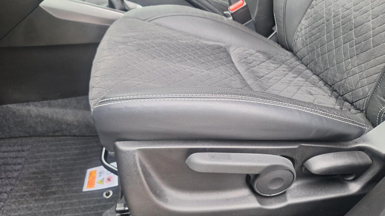 Suzuki VITARA 1.4 Boosterjet Style Smart Hybrid RIJKLAAR PRIJS
