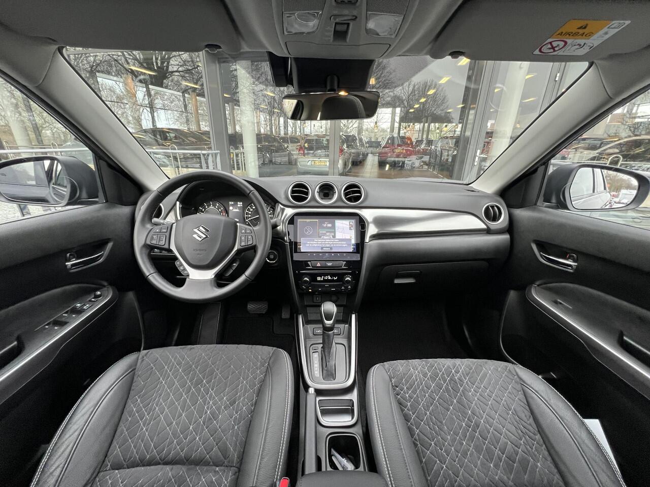 Suzuki VITARA 1.5 Hybrid Style | Panoramadak | Camera | Carplay | Half Leder |