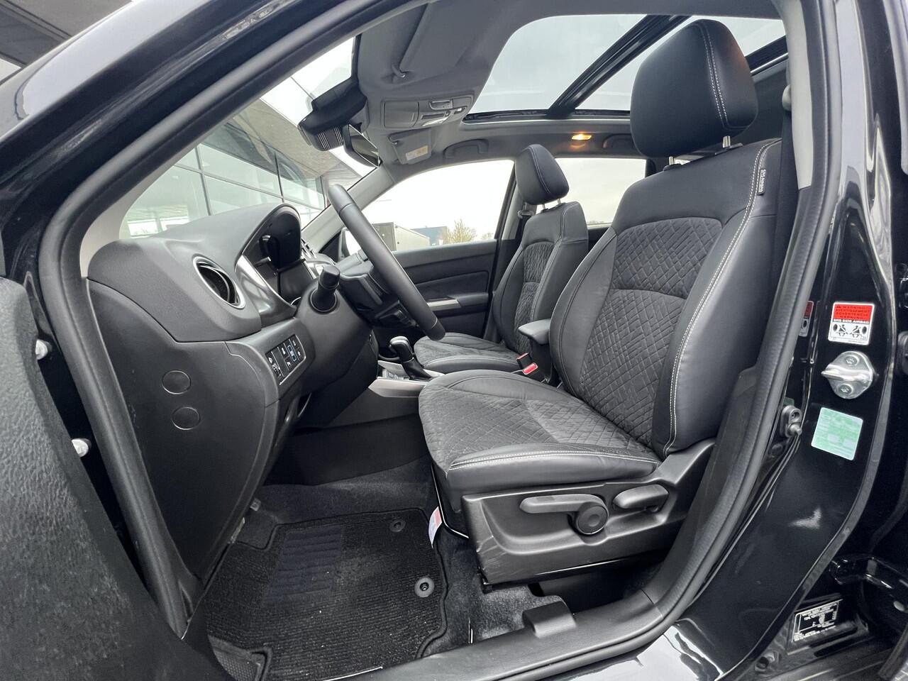 Suzuki VITARA 1.5 Hybrid Style | Panoramadak | Camera | Carplay | Half Leder |