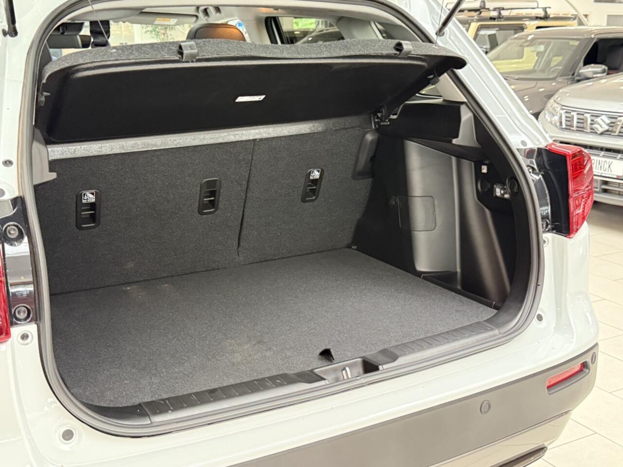 Suzuki VITARA 1.5 Hybrid Style FullHybride [ PANORAMADAK I ACC I STOEL VERWARM