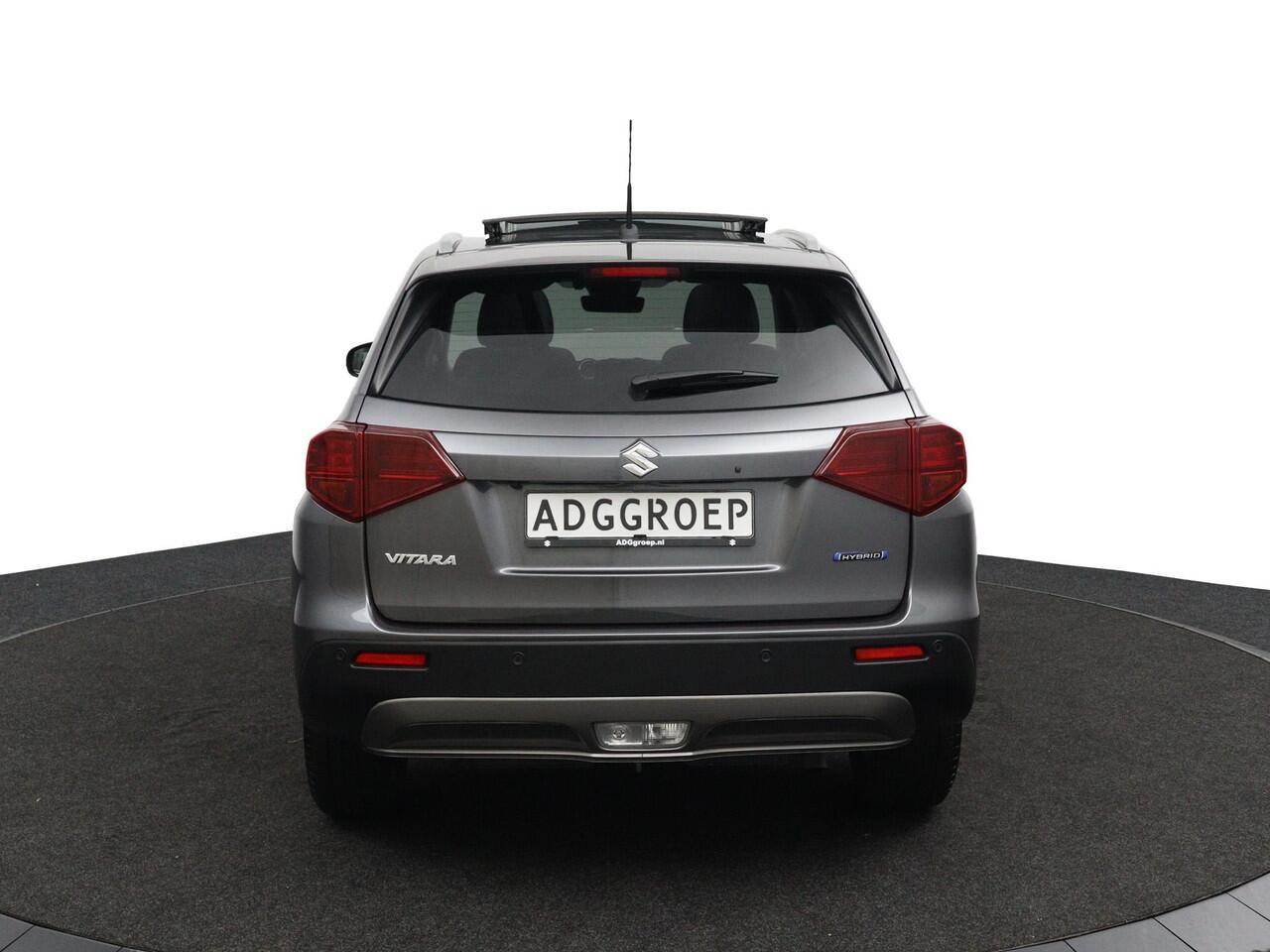 Suzuki VITARA 1.5 Hybrid Style | Schuif\ Kanteldak | Alcantara Bekleding | Parkeersensoren Rondom | Grootscherm Navigatie |