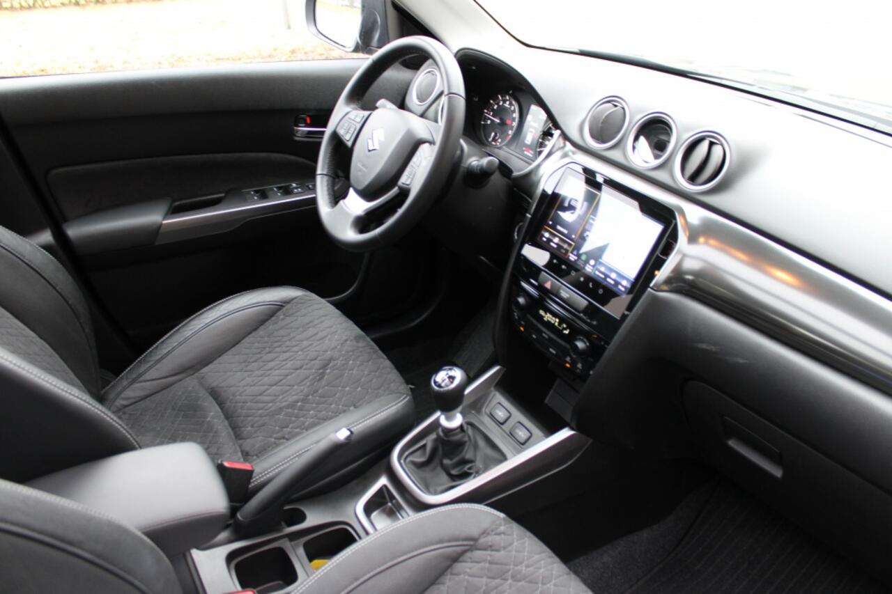 Suzuki VITARA 1.4 Boosterjet Smart Hybrid Style | Pano | Half Leder | Camera