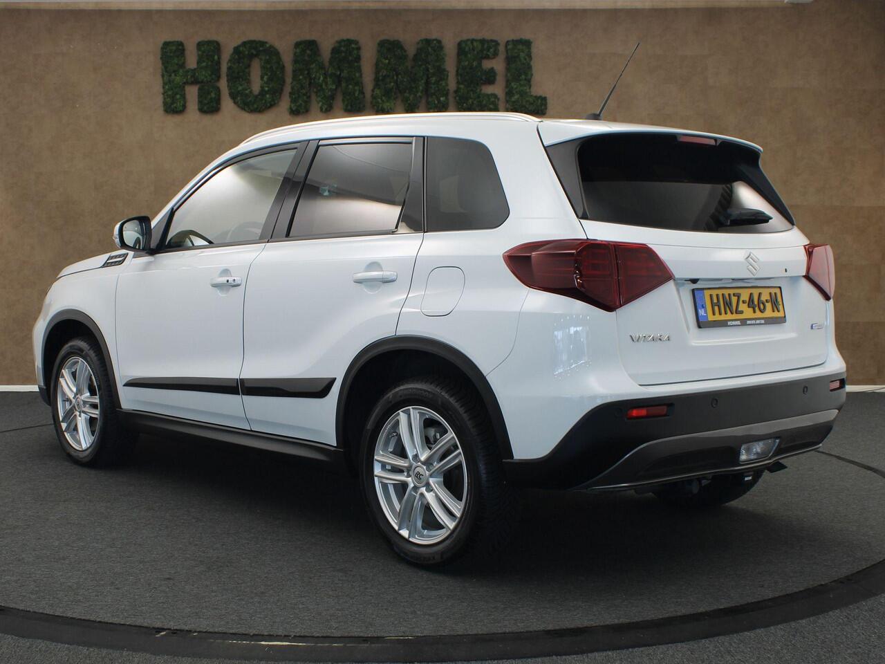 Suzuki VITARA 1.4 Boosterjet Style Smart Hybrid - APPLE CARPLAY/ANDROID AUTO - VOORSTOELEN VERWARMD - AFNEEMBARE TREKHAAK (1500KG GEREMD) - ADAPTIEVE CRUISE CONTROL - DODEHOEKDETECTIE - PANORAMADAK - KEYLESS ENTRY/START - CLIMATE CONTROL - PARKEERSENSOREN VOOR EN ACHTE