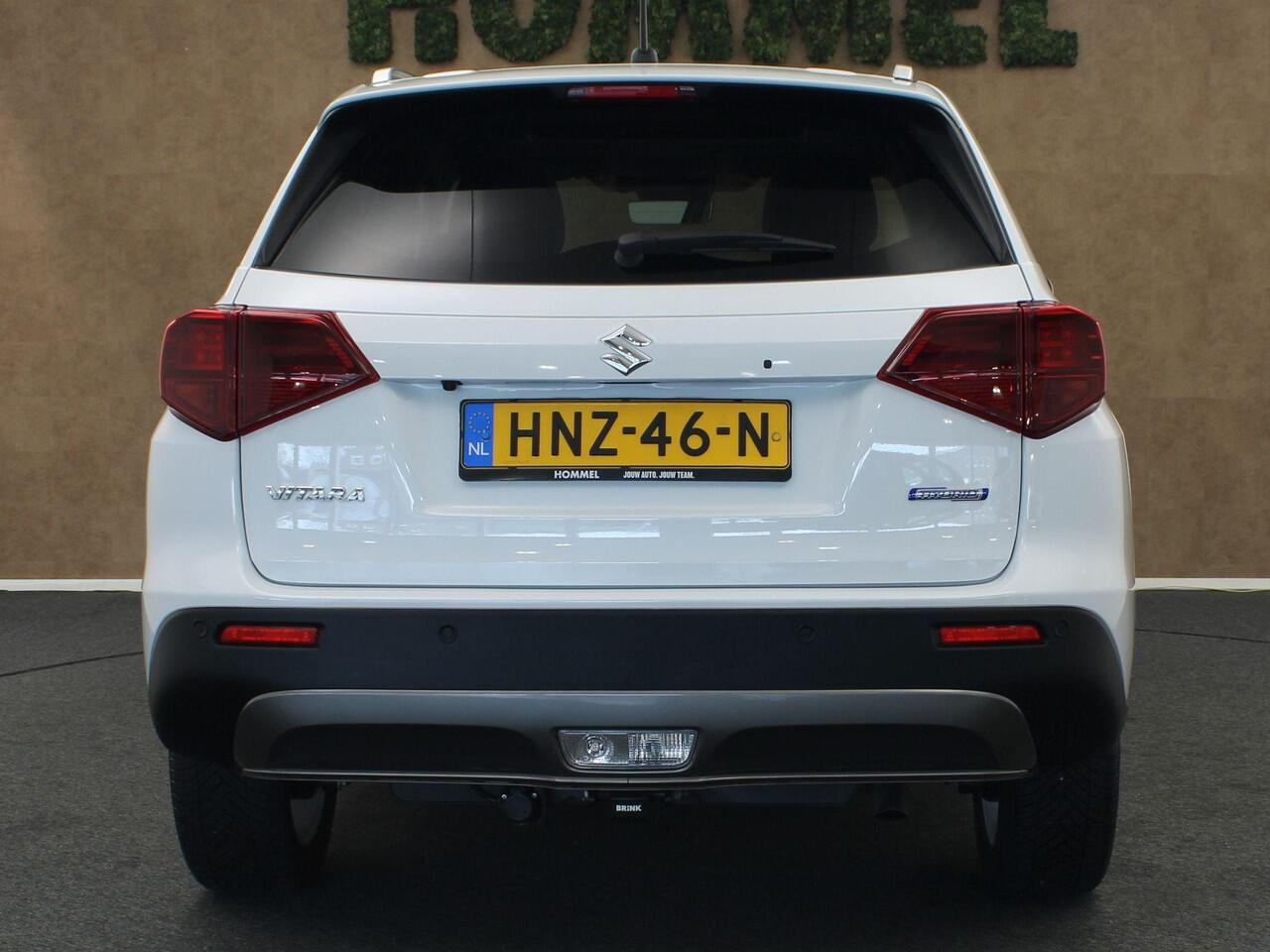 Suzuki VITARA 1.4 Boosterjet Style Smart Hybrid - APPLE CARPLAY/ANDROID AUTO - VOORSTOELEN VERWARMD - AFNEEMBARE TREKHAAK (1500KG GEREMD) - ADAPTIEVE CRUISE CONTROL - DODEHOEKDETECTIE - PANORAMADAK - KEYLESS ENTRY/START - CLIMATE CONTROL - PARKEERSENSOREN VOOR EN ACHTE