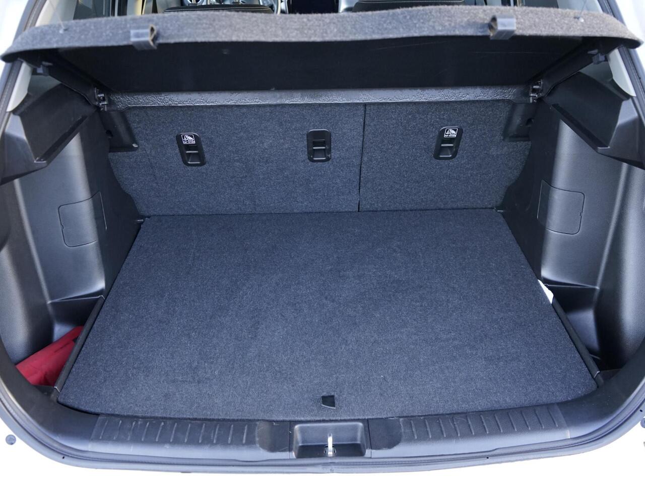 Suzuki VITARA 1.5 DUAJET Hybrid Comfort+ AGS Nieuw model! / Smartphone Integratie / Stoelverwarming / Achteruitrijcamera / Climate Control / LM velgen