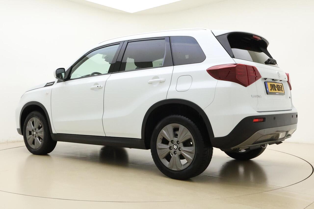 Suzuki VITARA 1.5 Hybrid Select | Automaat | Navigatie | Camera | Stoelverwarming | Keyless Entry - Start | Cruise Control Adaptief | Parkeersensoren | Climate Control