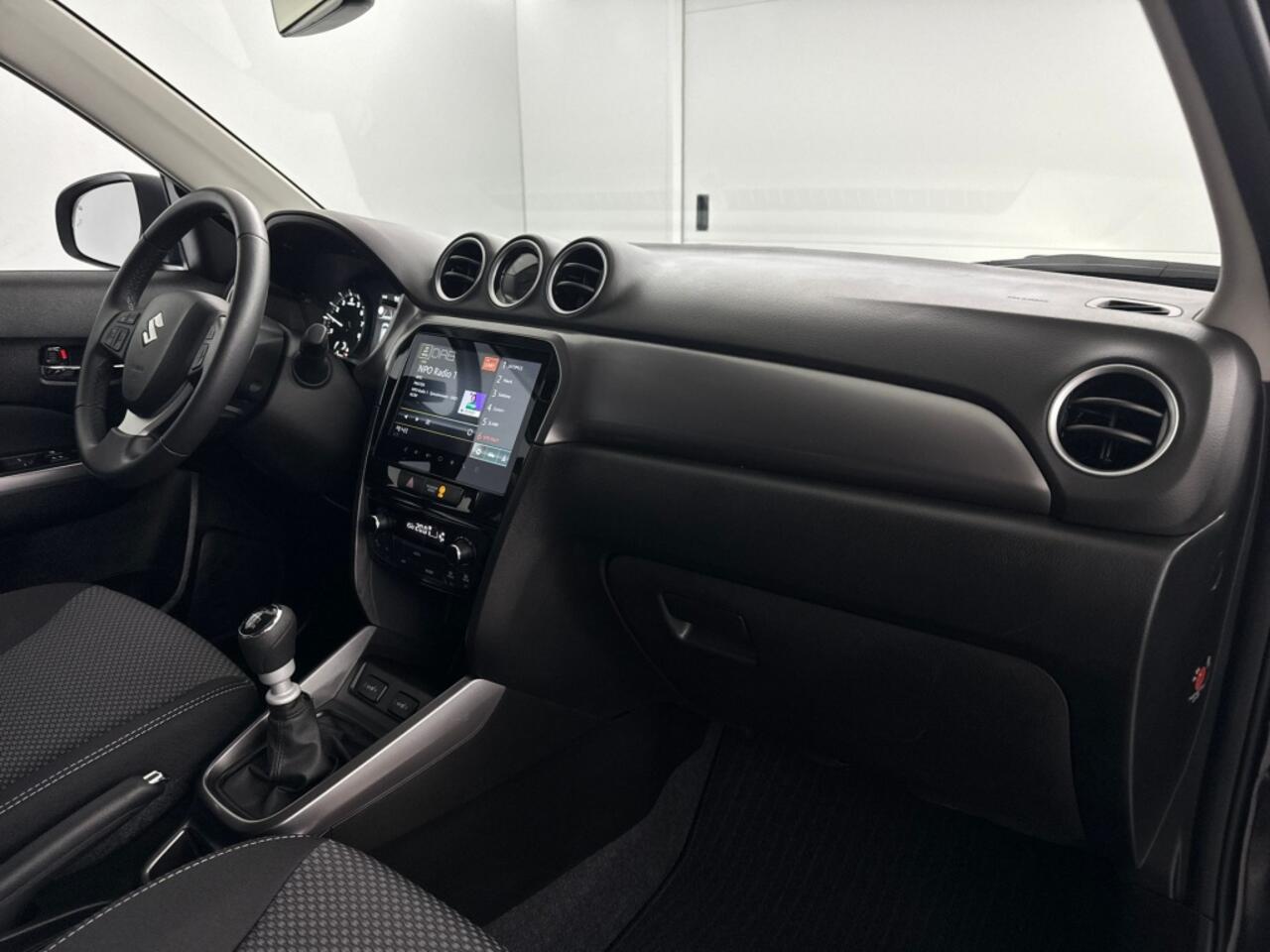 Suzuki VITARA 1.4 Select Smart Hybrid | Navigatie | Adaptieve Cruise Control | Parkeercamera