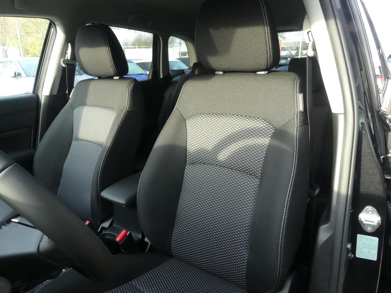 Suzuki VITARA 1.4 Boosterjet Smart Hybrid Select Nieuwe auto! ¤ 1.850,- korting. 10 jAAR GARANTIE! Apple Carpl/Andr Auto, Cruise & Climate Control, Camera