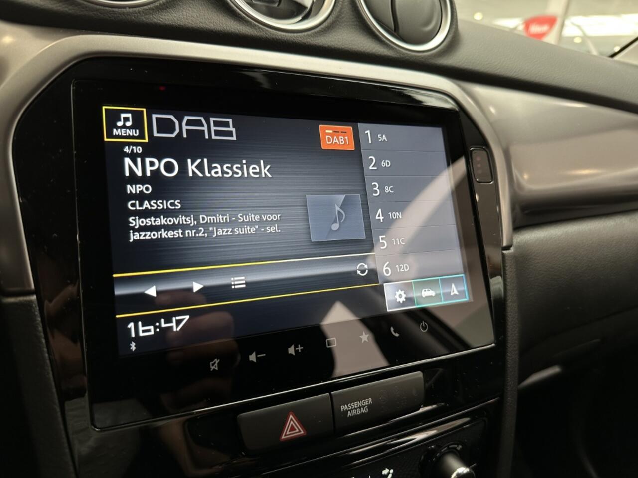 Suzuki VITARA 1.4 Hybrid Select Automaat[ 10 JAAR GARANTIE I ACC | CARPLAY | C