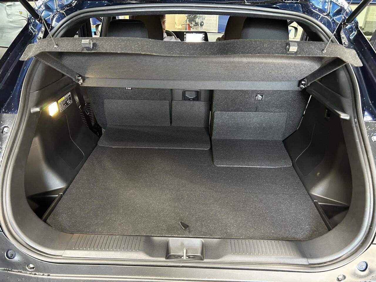 Suzuki VITARA e Select 49 kWh **CELESTIAL BLUE/ NIEUWE AUTO**