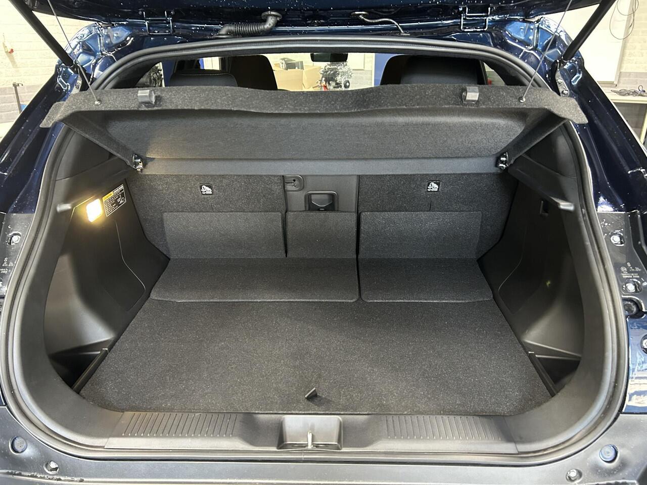 Suzuki VITARA e Select 49 kWh **CELESTIAL BLUE/ NIEUWE AUTO**